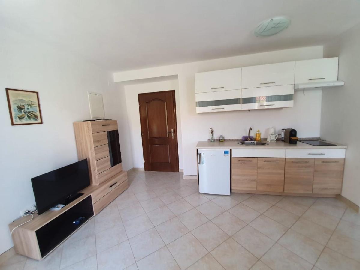 Apartments Vido Vodice Exterior foto